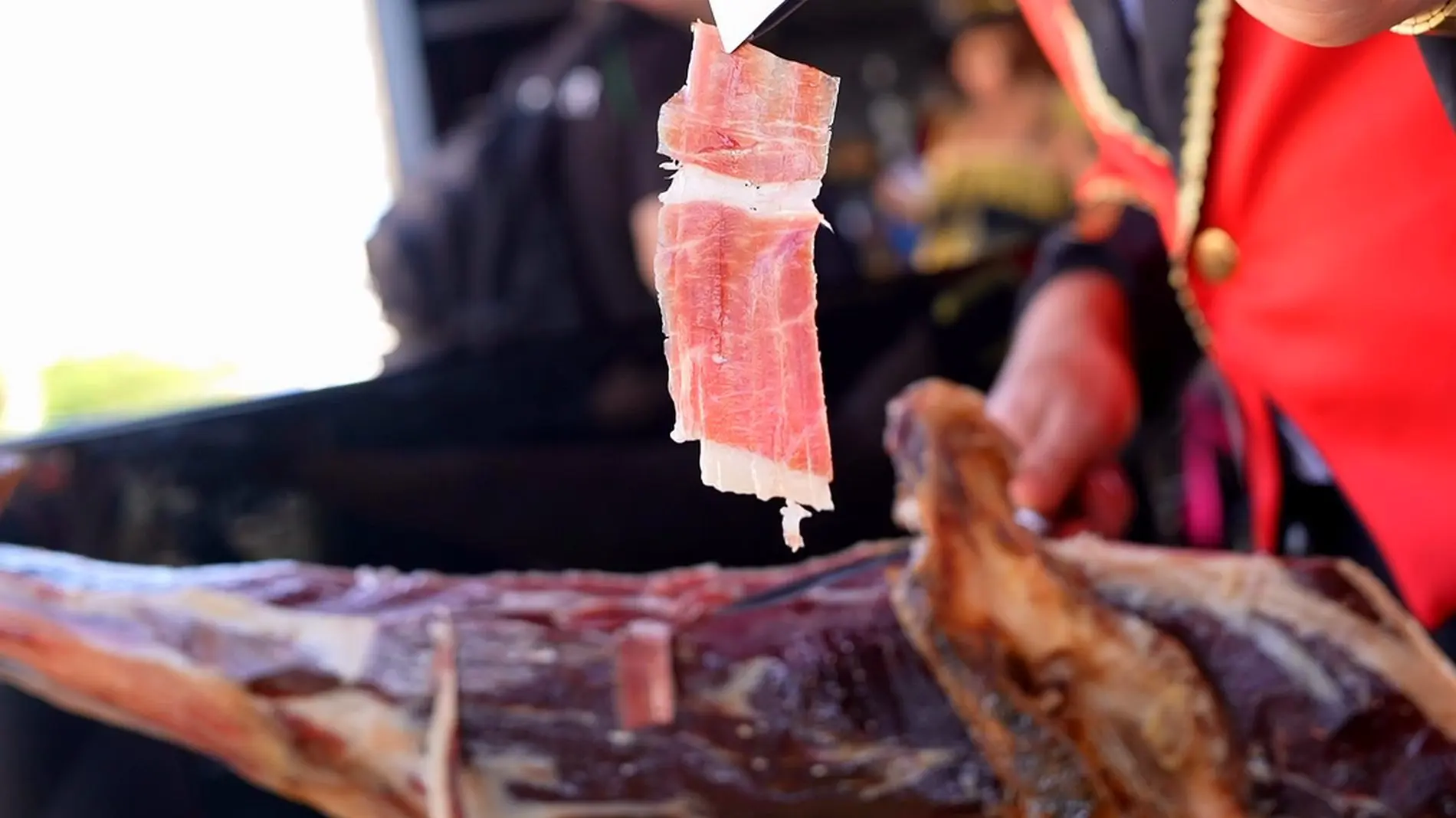 Cortador de jamón a bordo de la Carroza Ziegel